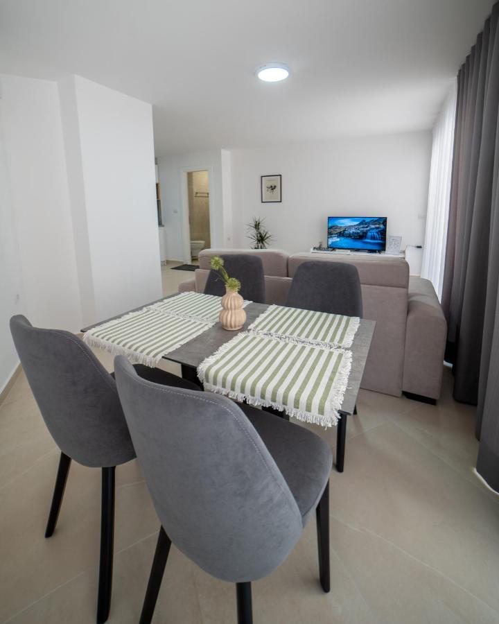 Sea Apartments 123 Saranda Dış mekan fotoğraf